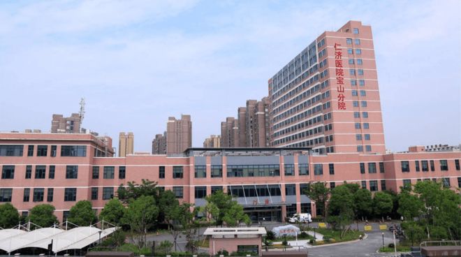 置地中心望云售楼处电话:顶奢生活之选不朽情缘模拟器十月百度热搜 @中环(图16) 置地中心望云售楼处电话:顶奢生活之选不朽情缘模拟器十月百度热搜 @中环(图16)